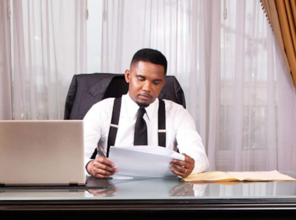 Fécafoot : Samuel Eto’o sanctionne déjà des employés retardataires Fécafoot : Samuel Eto’o sanctionne déjà des employés retardataires