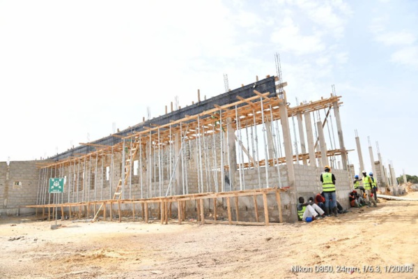 Passy : Alphonse Ousmane THIAW, DC du ministre de la santé lance les travaux du Centre de santé secondaire Passy : Alphonse Ousmane THIAW, DC du ministre de la santé lance les travaux du Centre de santé secondaire