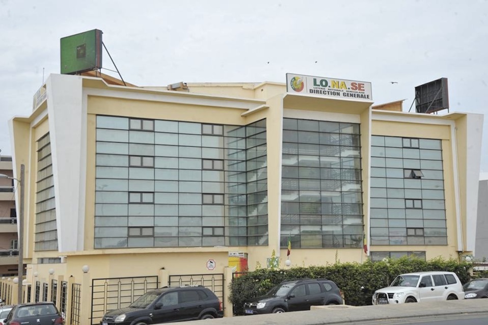 1,5 milliard volé à la Lonase : La caissière envoyée à Rebeuss 1,5 milliard volé à la Lonase : La caissière envoyée à Rebeuss