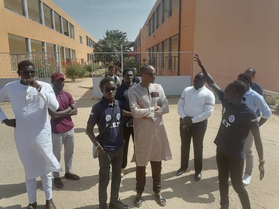 Crise universitaire : Habib Niang réussit ... Crise universitaire : Habib Niang réussit ...
