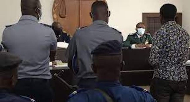 Trafic des passeports diplomatiques : Les PV de la DIC sur les 2 gendarmes supprimés Trafic des passeports diplomatiques : Les PV de la DIC sur les 2 gendarmes supprimés