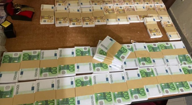 Dakar : Saisie de plus de 3 milliards de faux billets... Dakar : Saisie de plus de 3 milliards de faux billets...