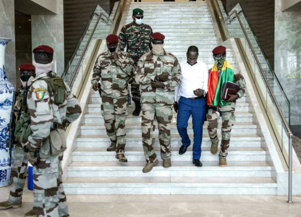 Le marabout Sénégalais du colonel Doumbouya Le marabout Sénégalais du colonel Doumbouya