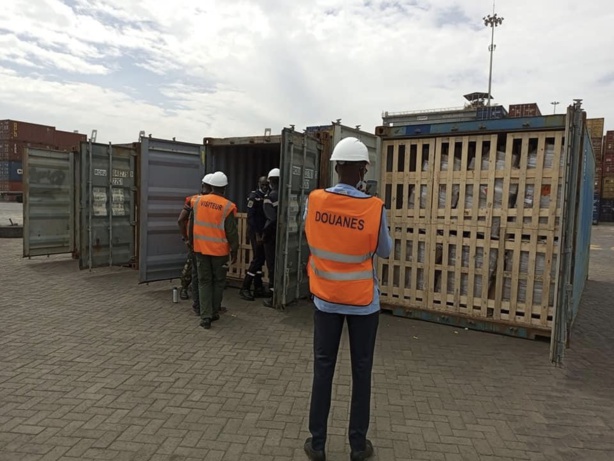 Munitions de guerre saisies au Port : Les premiers éléments de l'enquête dévoilés Munitions de guerre saisies au Port : Les premiers éléments de l'enquête dévoilés