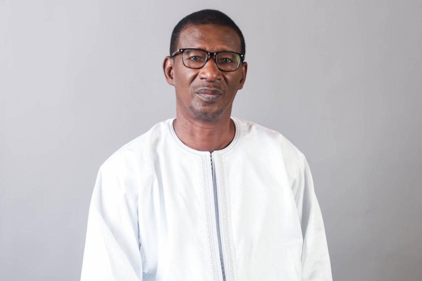 La colère de Mary Teuw Niane : «Il pleut des millions à Saint Louis...Nous n'acceptons pas des résultats truqués...» La colère de Mary Teuw Niane : «Il pleut des millions à Saint Louis...Nous n'acceptons pas des résultats truqués...»