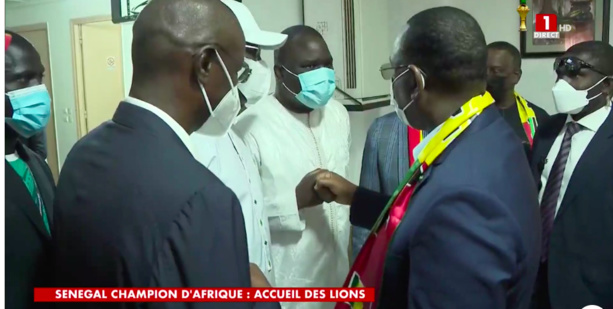 Macky taquine les leaders de Yewwi Askan Wi : "les radicaux..."