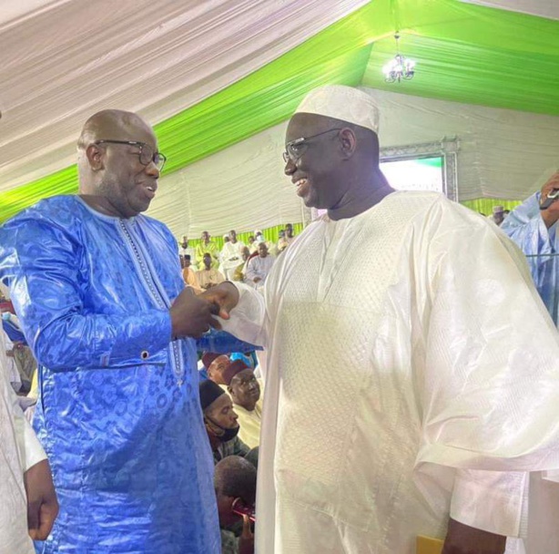 "Propos déplacés" : Ahmed Aïdara présente ses excuses à Aliou Sall (Vidéo) "Propos déplacés" : Ahmed Aïdara présente ses excuses à Aliou Sall (Vidéo)