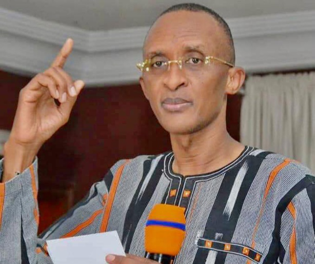 "Personne n’est plus méritant qu’Abdoulaye Sow pour bénéficier de cette prime" "Personne n’est plus méritant qu’Abdoulaye Sow pour bénéficier de cette prime"