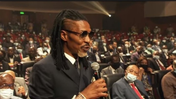 Cameroun: Rigobert Song nommé sélectionneur des "Lions indomptables" Cameroun: Rigobert Song nommé sélectionneur des "Lions indomptables"