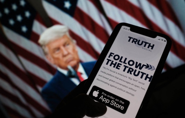 Etats-Unis : Donald Trump prend sa revanche sur les réseaux sociaux en lançant Truth Etats-Unis : Donald Trump prend sa revanche sur les réseaux sociaux en lançant Truth