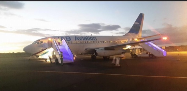 Comores : Crash d’un avion avec 14 personnes à son bord... Comores : Crash d’un avion avec 14 personnes à son bord...