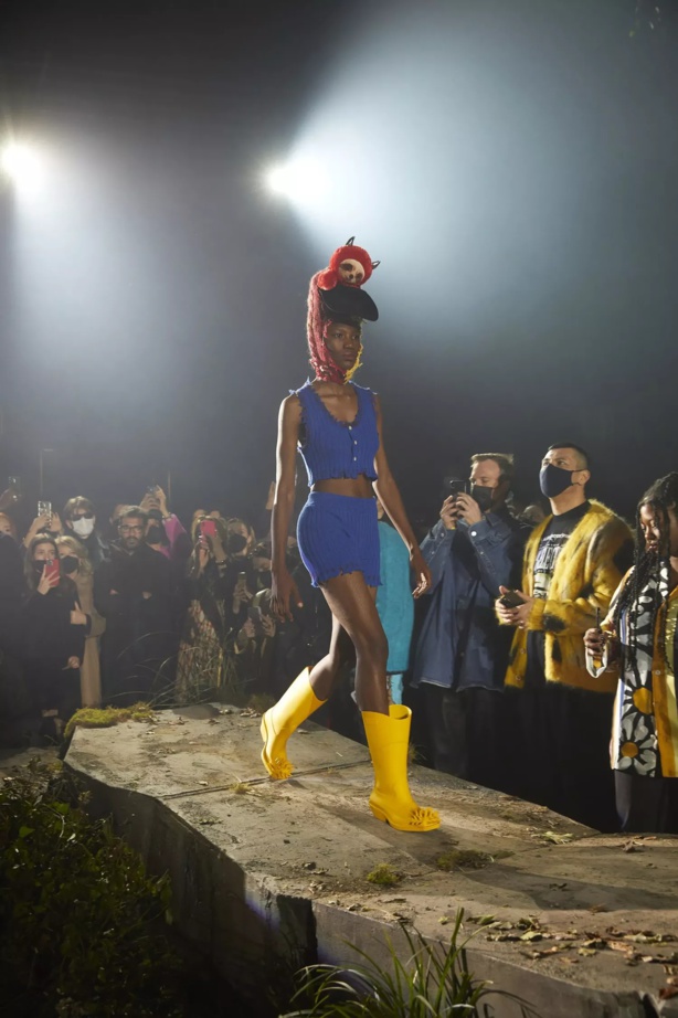 La mode ukrainienne appelle les acteurs de l'industrie à boycotter la Russie La mode ukrainienne appelle les acteurs de l'industrie à boycotter la Russie