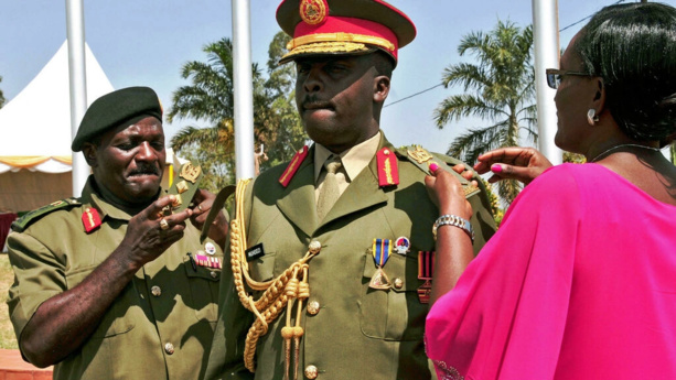 Ouganda: le fils du président de la république démissionne de l'armée Ouganda: le fils du président de la république démissionne de l'armée