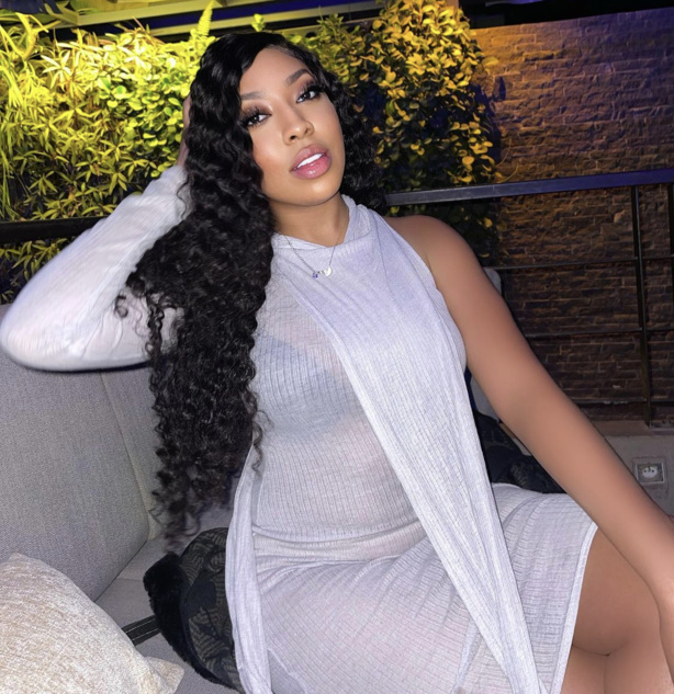 Les nouveaux clichés de la ravissante Zeyna Ndour Les nouveaux clichés de la ravissante Zeyna Ndour