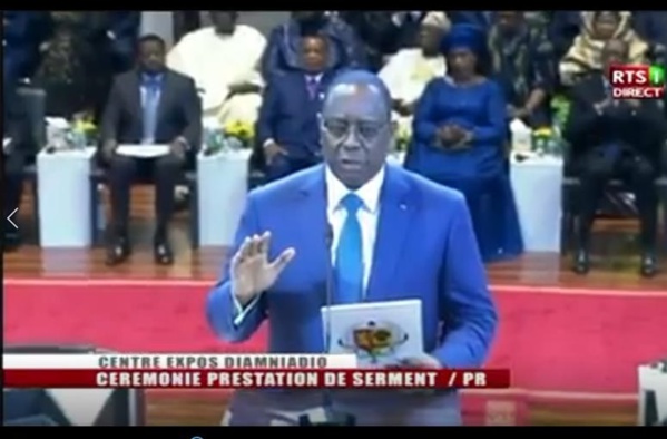 "Troisième mandat, le texte est claire et précis..." (Juriste) "Troisième mandat, le texte est claire et précis..." (Juriste)