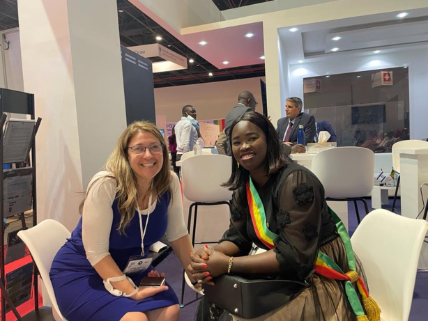 Forum mondial de l'eau : Dieynaba Goudiaby, conseillère au CESE visite le stand d'Israël Forum mondial de l'eau : Dieynaba Goudiaby, conseillère au CESE visite le stand d'Israël