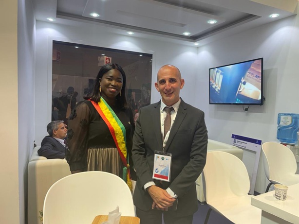 Forum mondial de l'eau : Dieynaba Goudiaby, conseillère au CESE visite le stand d'Israël Forum mondial de l'eau : Dieynaba Goudiaby, conseillère au CESE visite le stand d'Israël