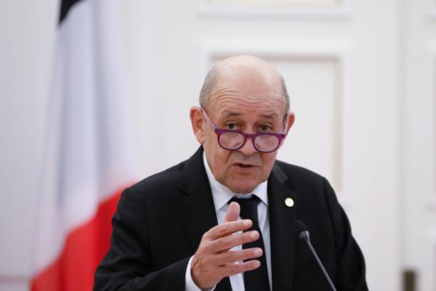 Mali: Le Drian affirme que la junte militaire est devenue "otage" des mercenaires du groupe Wagner Mali: Le Drian affirme que la junte militaire est devenue "otage" des mercenaires du groupe Wagner