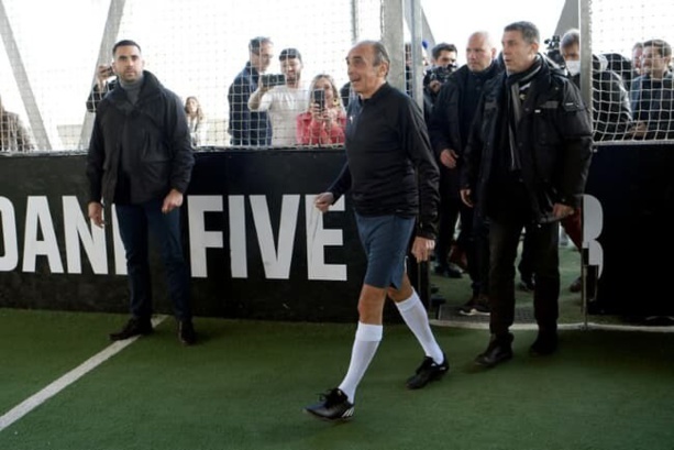 Zemmour chassé d’un terrain de foot par un des frères Zidane