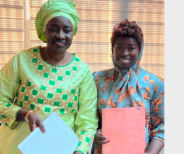 Parrainage : Mimi Touré félicite Dieynaba Goudiaby pour sa collecte dans le département d'Oussouye