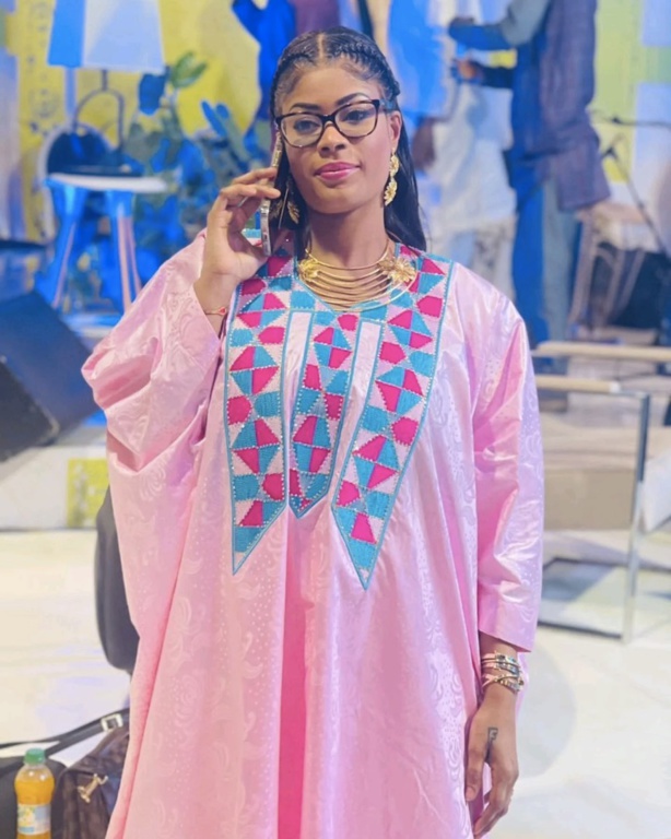 L’animatrice Fanta Samira Coulibaly de la tfm L’animatrice Fanta Samira Coulibaly de la tfm