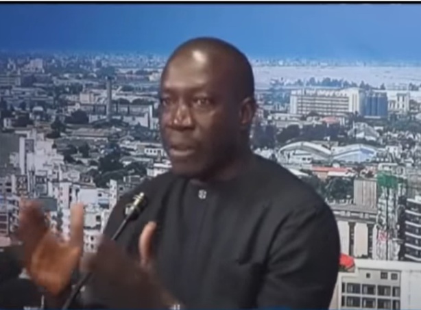 Le journaliste Abdoulaye Mbow fait des précisions sur son départ de D-Média Le journaliste Abdoulaye Mbow fait des précisions sur son départ de D-Média