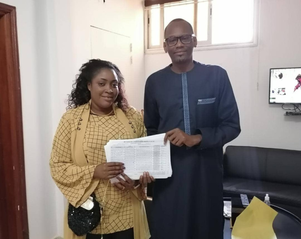 Législatives à Thies : Arama Niangla remet à Habib NIANG 400 signatures de parrainages