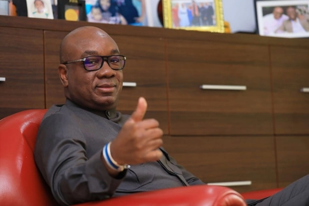 Foot: Yacine Idriss Diallo élu président de la Fédération ivoirienne, Drogba battu