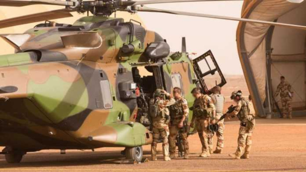 MALI: Où sont passés les 06 hommes interpellés par l’armée française à Gossi ? MALI: Où sont passés les 06 hommes interpellés par l’armée française à Gossi ?