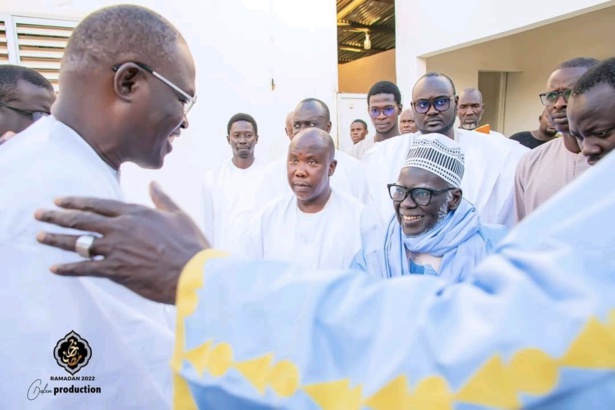 Visites auprès d'autres chefs religieux : Khalifa Sall tête de liste de Yewwi Askan Wi? Visites auprès d'autres chefs religieux : Khalifa Sall tête de liste de Yewwi Askan Wi?