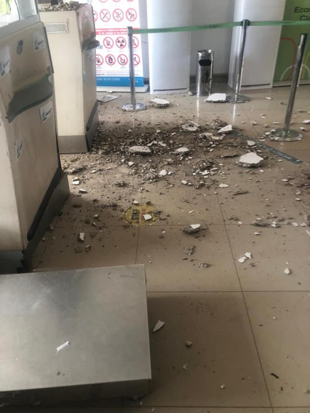 Sonko-Adji Sarr, la dalle de l'aéroport de Ziguinchor et les complotistes Sonko-Adji Sarr, la dalle de l'aéroport de Ziguinchor et les complotistes