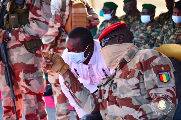 Guinée : Moussa Sylla, responsable de la communication du Colonel Doubouya Guinée : Moussa Sylla, responsable de la communication du Colonel Doubouya