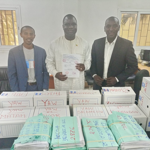 Déthié FALL : "nous avons déposé un nombre impressionnant de parrains" Déthié FALL : "nous avons déposé un nombre impressionnant de parrains"