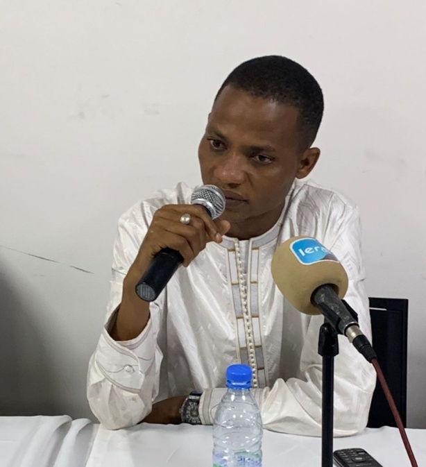 Abdoul Bousso: "il est temps de mettre fin aux jeux du ministre du désespoir Abdoulaye Daouda Diallo" Abdoul Bousso: "il est temps de mettre fin aux jeux du ministre du désespoir Abdoulaye Daouda Diallo"