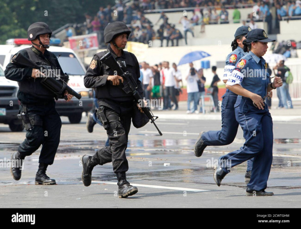 Philippines : trois agents de sécurité tués dans l'attaque d'un bureau de vote Philippines : trois agents de sécurité tués dans l'attaque d'un bureau de vote