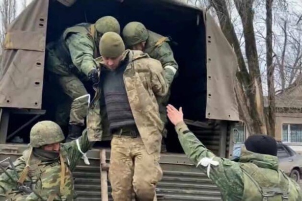 Ukraine : Comment le Général Canadien, Trevor Kadier a été capturé par les forces Russes