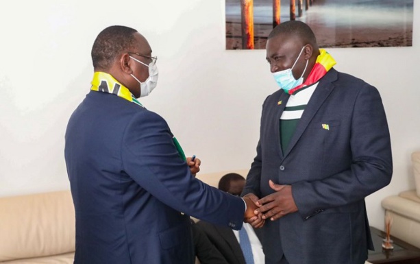 Transhumance des maires de l’opposition : Les électeurs trahis, ruminent leur colère Transhumance des maires de l’opposition : Les électeurs trahis, ruminent leur colère