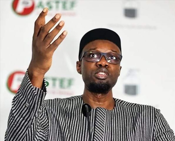 Sonko menace : "Il revient au peuple de se montrer déterminé pour que la liste de YEWWI à Dakar soit validée" Sonko menace : "Il revient au peuple de se montrer déterminé pour que la liste de YEWWI à Dakar soit validée"