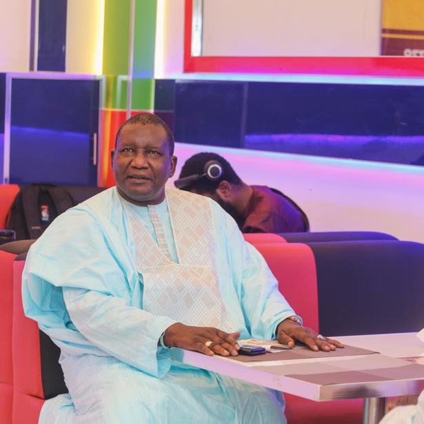 Gambie : Le Groupe Edk ouvre un restaurant "Djolof Chicken" à Banjul 