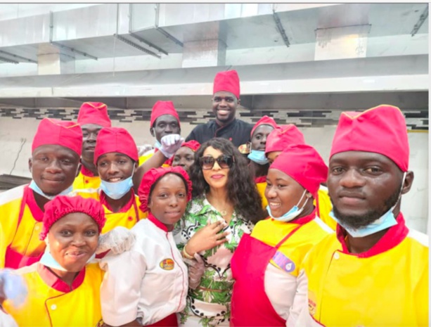 Gambie : Le Groupe Edk ouvre un restaurant "Djolof Chicken" à Banjul 