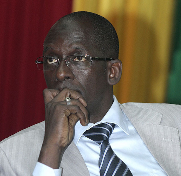 Décès des 11 nouveau-nés : Diouf Sarr dit attendre le rapport de la Senelec pour... Décès des 11 nouveau-nés : Diouf Sarr dit attendre le rapport de la Senelec pour...