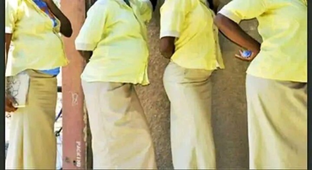 Ghana : Un enseignant enceinte sa directrice, 4 enseignantes et une vingtaine de filles Ghana : Un enseignant enceinte sa directrice, 4 enseignantes et une vingtaine de filles