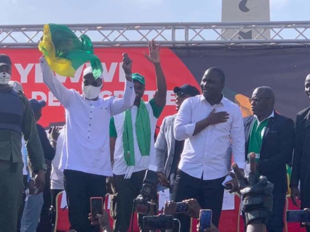 Manifestation de l’opposition : La coalition Yewwi Askanwi démaquille Benno Bokk Yakar Manifestation de l’opposition : La coalition Yewwi Askanwi démaquille Benno Bokk Yakar