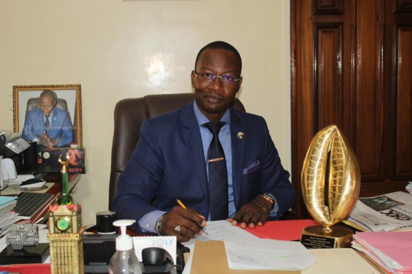 Présidence du parti Alternative Générationnelle (AG/Jotna) : Vers la destitution de Me Moussa DIOP? Présidence du parti Alternative Générationnelle (AG/Jotna) : Vers la destitution de Me Moussa DIOP?