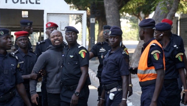 Ziguinchor, Guy Marius Sagna arrêté par la police Ziguinchor, Guy Marius Sagna arrêté par la police