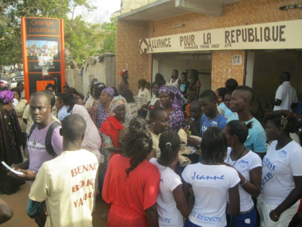 Pikine : les Apéristes lancent le collectif "non à la liste de Benno Book Yaakaar" Pikine : les Apéristes lancent le collectif "non à la liste de Benno Book Yaakaar"
