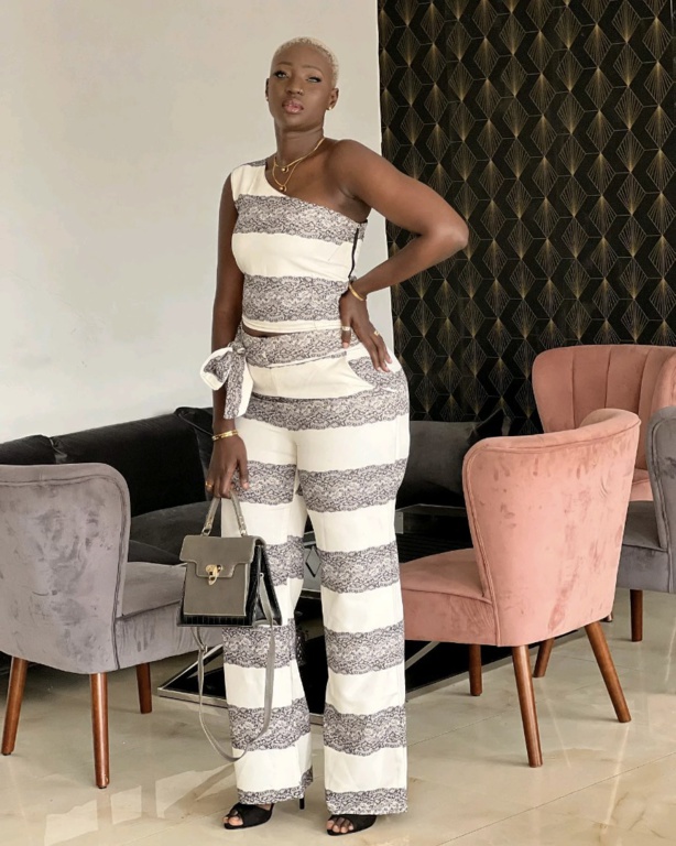 Admirez les nouvelles Photos de l’actrice Coumba Bou Ndao de la série « infidèles » Admirez les nouvelles Photos de l’actrice Coumba Bou Ndao de la série « infidèles »