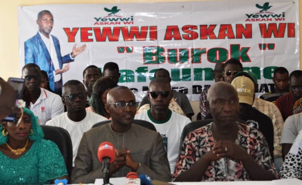 Yewwi Askan Wi/ Kafoutine : «Macky SALL qui est en fin de règne, veut mettre le pays dans le chaos avant son départ... » Yewwi Askan Wi/ Kafoutine : «Macky SALL qui est en fin de règne, veut mettre le pays dans le chaos avant son départ... »