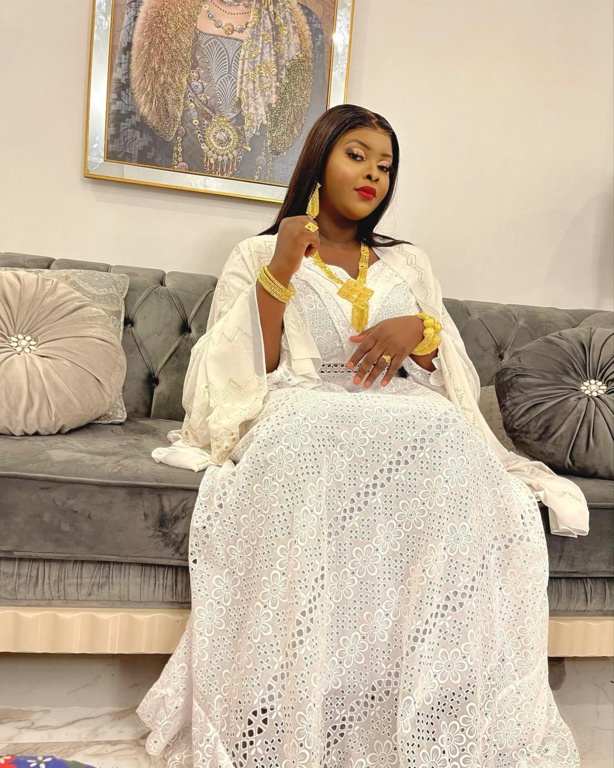 Tivaouane : Abiba, la "Jongoma" mineure étale sa classe Tivaouane : Abiba, la "Jongoma" mineure étale sa classe