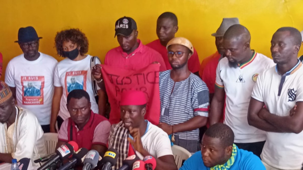 La cinglante réponse de la famille de Mancabou : «La convocation à la DIC, ce n’est pas notre priorité» La cinglante réponse de la famille de Mancabou : «La convocation à la DIC, ce n’est pas notre priorité»